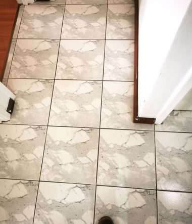 Tiles & Grout 1a